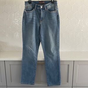 Judy Blue Non-distressed Straight Leg Jeans - Light Blue, Like New, size 7/28